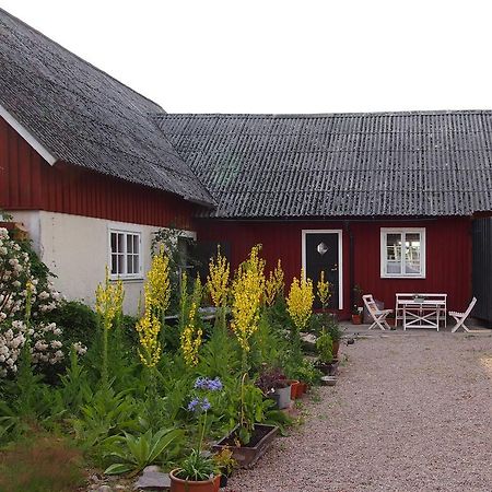 ファルケンベリ Augustas Bed & Breakfast Bed & Breakfast エクステリア 写真