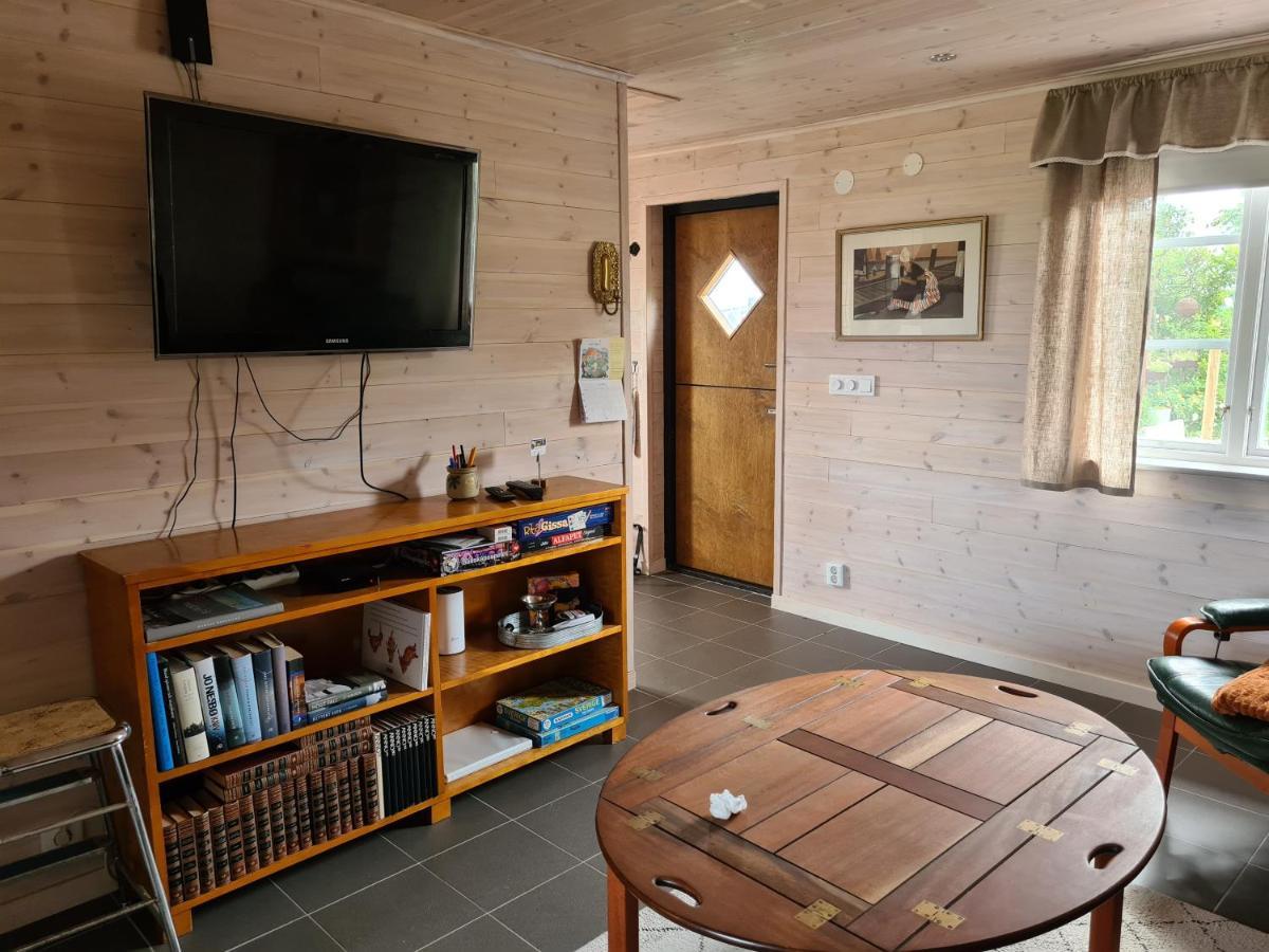 ファルケンベリ Augustas Bed & Breakfast Bed & Breakfast エクステリア 写真